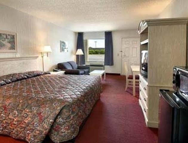 Baymont By Wyndham Richburg - Chester Area Eksteriør billede